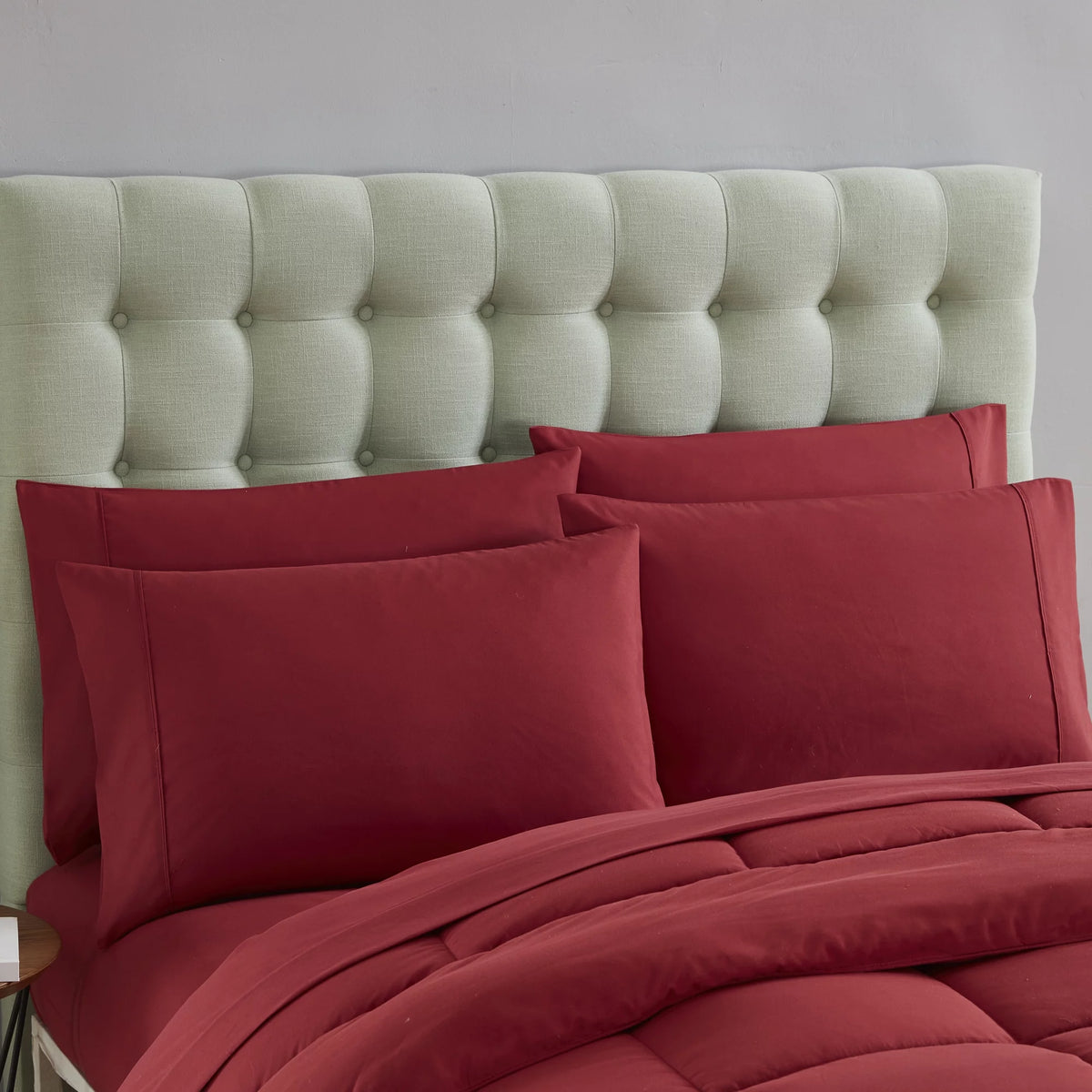 Burgundy 7-piece Queen Comforter Set K376