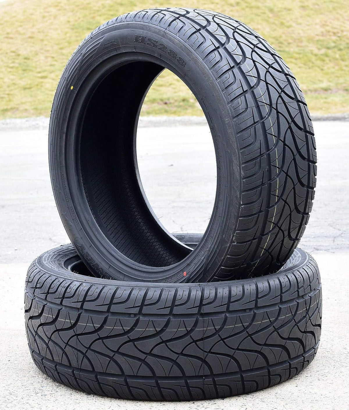 Set of 2 All-Season Performance Radial Tires 305/45R22 118V XL BSW O792979