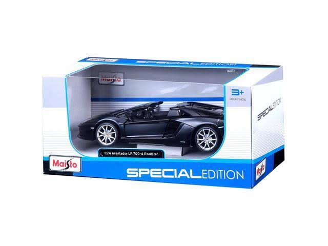 Die Cast Vehicle (1:24 Scale) H1570
